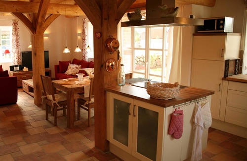 Borgerende Apartment | 5* half-timbered FH, fireplace, sauna, WLAN approx. 250m to the beach