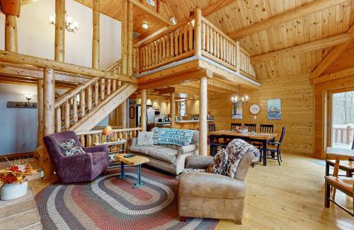 McHenry House | 5 Little Acorns
