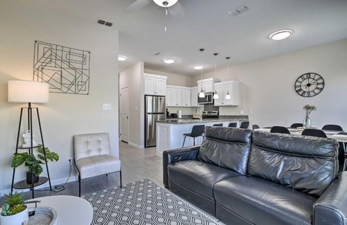 Port Isabel House | 5 Mi to Beach Pet-Friendly Port Isabel Home!