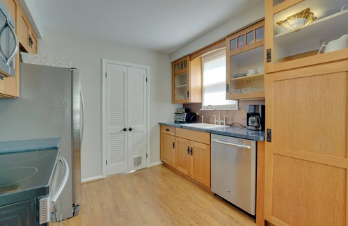 Royal Oak House | 5 Mi to Downtown: Royal Oak Bungalow!