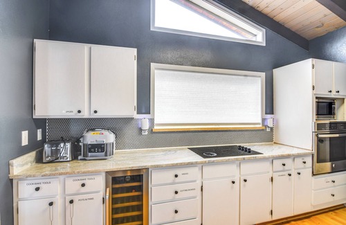 Evergreen Meadows Cabin | 5 Mi to Dtwn Evergreen: Mtn-View Escape
