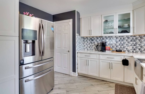 Hillside House | 5 Mi to Dtwn Newark: Hillside Vacation Rental