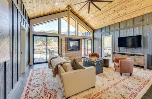 Zapata House | 5 Mi to Great Sand Dunes NP Mountain Retreat!
