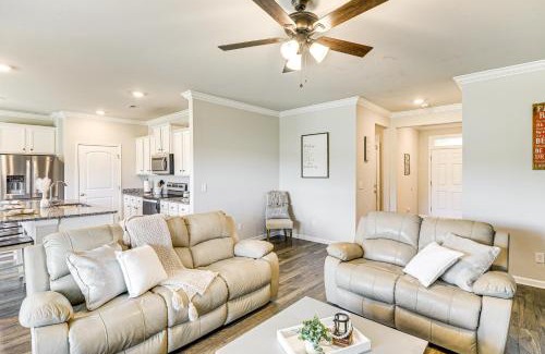 Athens House | 5 Mi to The Square Athens Home with Pool Access!