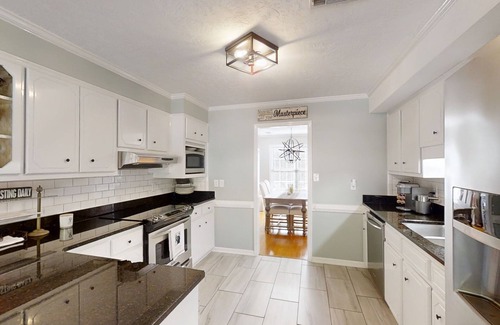 Martinez House | 5 Miles to Course - Come Back, Relax in our Salt Water Pool & Outdoor Kitchen!