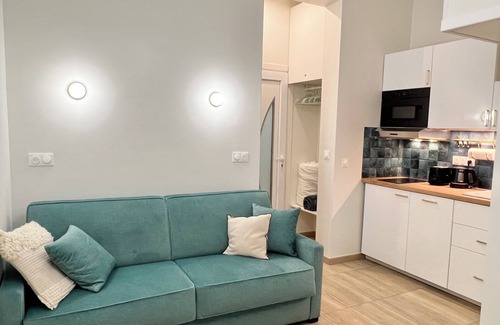 Cap d'Ail Apartment | 5 min to Beach – 15 min to Monaco Grand Prix- Cozy Studio with Mezzanine