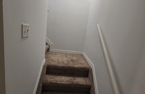 Southwest Edmonton House | 5 Min to Century Park! 2 Furnished Rooms in Bsmnt with Kitchen Access & Laundry