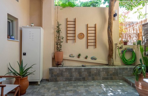Aegina Town Apartment | 5-min walk from Aegina Port | Cozy Stay Near Beaches, Cafés & Island Fun