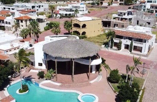 Jimenez House | 5 min walk to Algodones beach white sandy beach