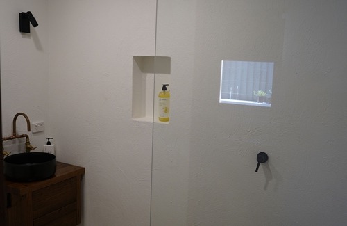Urunga Cottage | 5 min walk to beach
