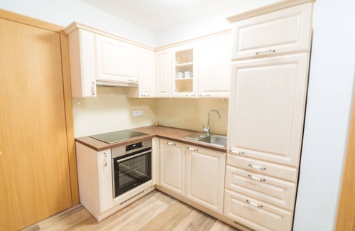 Zrece Ski Chalet | 5 min walk to Treetop walk Pohorje. Big terrace and garden! BBQ