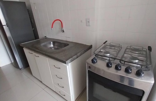 Setor Bueno Apartment | 5 minutes from Vaca Brava Park and Goiânia shopping mall. 3-bedroom flat with 2 garages.