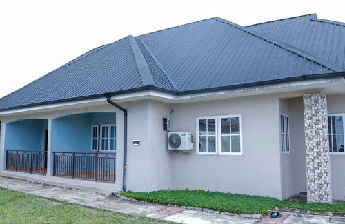 Uyo Apartment | 5 minutes drive from Tropicana Entertainment Centre