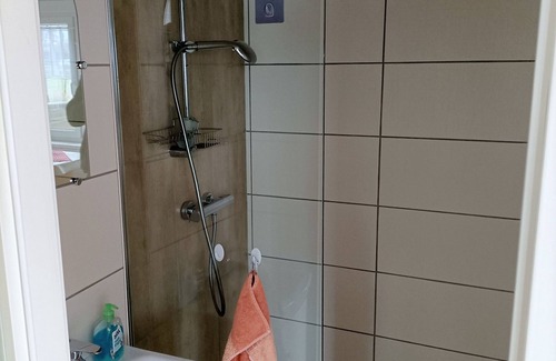 Falkenberg Apartment | 5 minutes from the Kiebitz-See recreation area. With terrace, barrier-free.