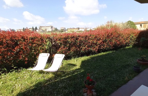 Borgo a Buggiano Apartment | 5 minutes from Montecatini Terme, ground-floor apartment with garden and parking space