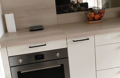 Antony Apartment | 5 minutes from a large park, shops and transport