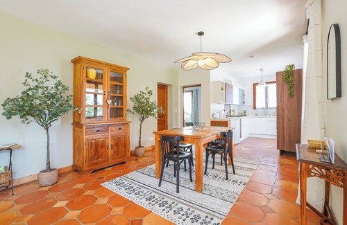 Beausoleil Apartment | 5 minutes from Monaco, large garden level in neo-Provencal villa, sea view