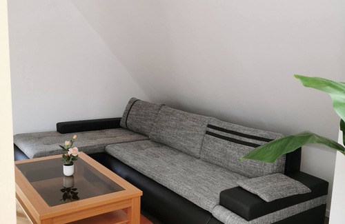 Konigheim Apartment | 5 minutes from the highway is this quiet new family apartment