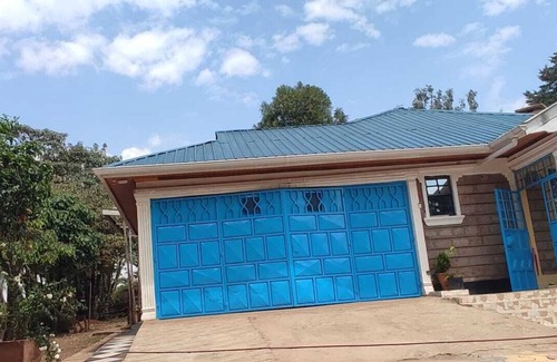Bomet House | 5 Minutes From the Bomet-longisa Road, Spacious, Serene for Meetings & Families