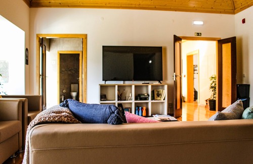 Gois Cottage | 5 Minutes from the River Beach, Twin Room in Góis in a Quiet Rural Place