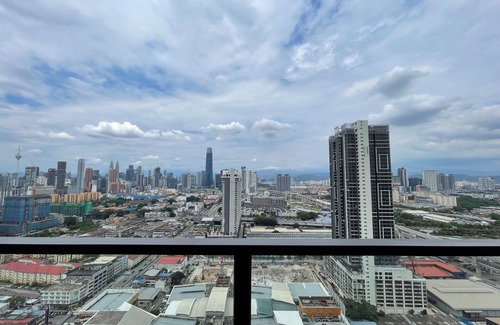 Kuala Lumpur House | 5 minutes to MRT @ Trion Kuala Lumpur 2 Bedroom Family Cozy Condo for 6pax