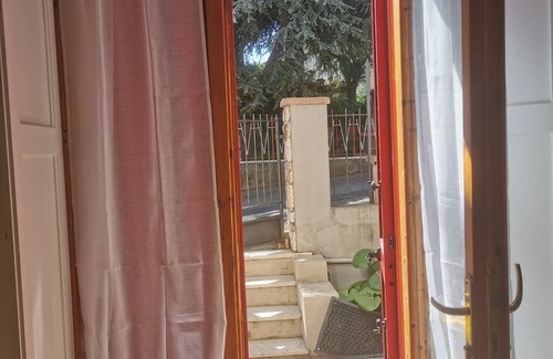 Castiglioncello Apartment | 5 minutes walk to the beach and pine forest