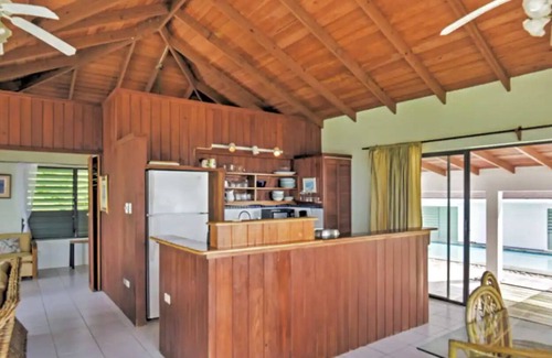 Woodlands Villa | 5 Minutes Walk to Beach - Ocean & Mountain View Villa with Private Pool