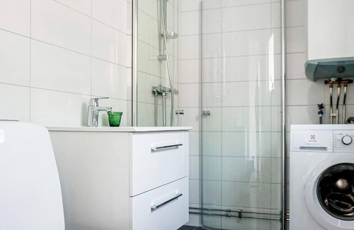 Lokholmen House | 5 person holiday home in STRÖMSTAD