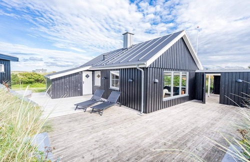 Grærup Strand House | 5 person holiday home in Oksbøl
