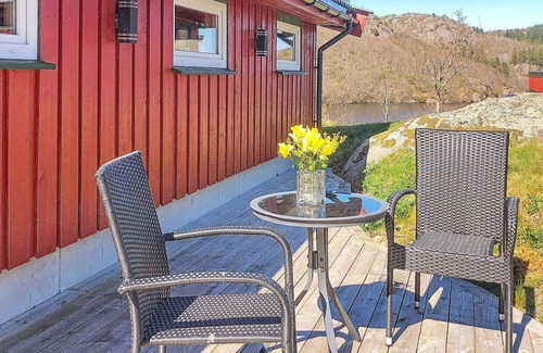 Lyngdal House | 5 person holiday home in lyngdal-By Traum