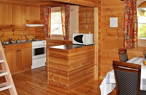 Halsa Municipality House | 5 person holiday home in VÅGLAND