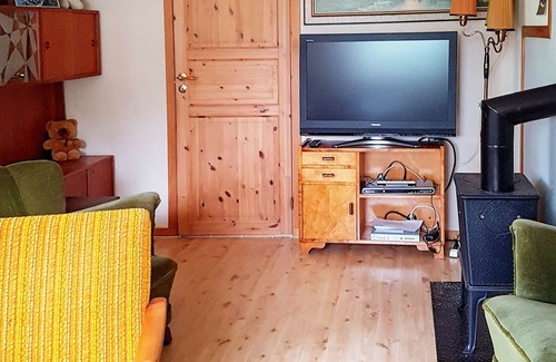 Nesset Apartment | 5 person holiday home in Vistdal