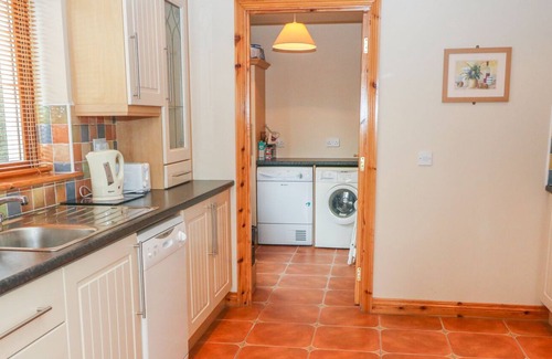 Sneem House | 5 SNEEM LEISURE VILLAGE, family friendly in Sneem, County Kerry