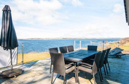 Hjarbæk House | 5 star holiday home in Løgstrup