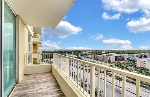 Boynton Beach Condo | 5-star luxury 2bd/2bth 11th floor condo steps from intracoastal