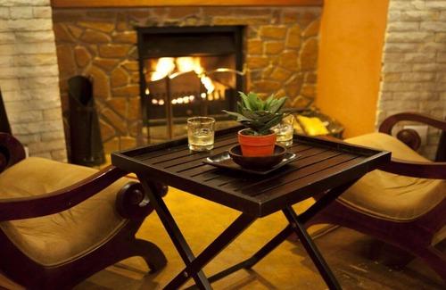 Leribe District Ski Chalet | 5 star luxury Chalet single room