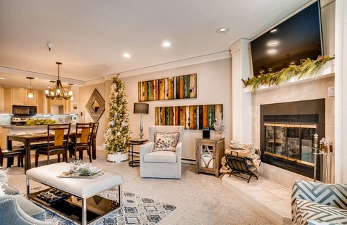 Peak 9 Condo | 5 Star - PRIME LOCATION Summer Fun VILLAGE @ BRECK Mountain Side Pool+Hot Tubs+