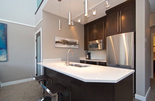 Blackcomb Condo | 5 star unit at Base of Mountain. Executive Condo- Walk to lifts + amenities- NOTE: POOL CLOSURE ALL