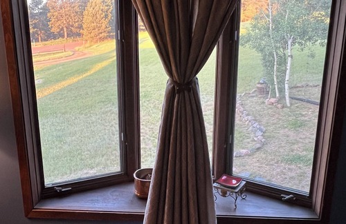 Morrison House | 5 Star Updated Home with Views - Spacious, AC, Fast Wi-fi, near Red rocks