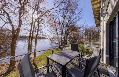 Krakow am See Apartment | 5-star vacation apartment with balcony and view of Lake Krakow