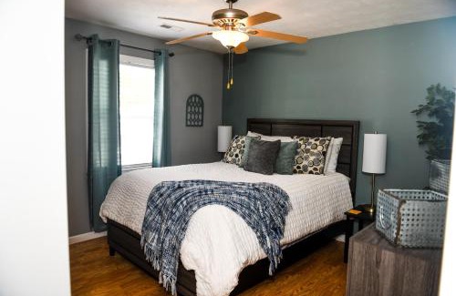 Winona House | 5 Star with Direct Access to Brimstone Recreation Game Room Comfortable Up to 4 Bedrooms Stylish