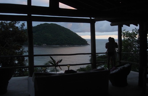 Barra do Sahy House | 5-Suite House with Sea View - Barrra do Sahy