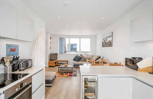 Perranporth House | 5 The Dunes - a house that sleeps 4 guests in 2 bedrooms