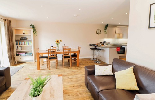 Warcop House | 5 THE OLD SAWMILL, pet friendly, with a garden in Kirkby Stephen