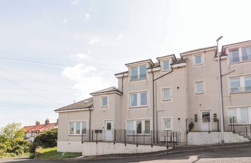 Burnmouth Cottage | 5 WEST WINDS, character holiday cottage in Burnmouth