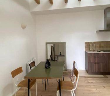 Lons-le-Saunier Apartment | 50 m² Apartment ∙ 1 bedroom ∙ 3 guests