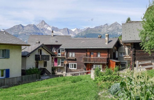 Visperterminen Apartment | 50 m² Apartment ∙ 3 bedrooms ∙ 5 guests