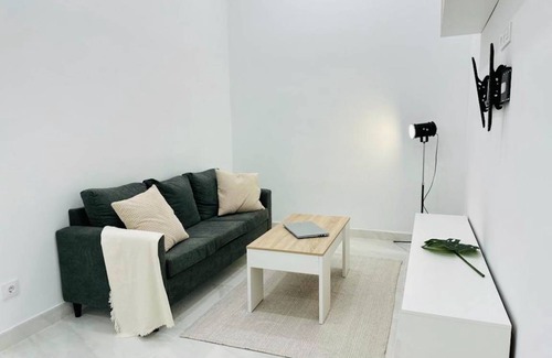 Mostoles Apartment | 50 m² Apartment ∙ 1 bedroom ∙ 2 guests
