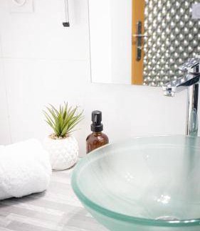 Downtown Angers Apartment | 50 m² Apartment ∙ 2 bedrooms ∙ 4 guests