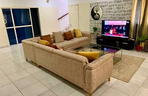 West Coast Division Apartment | 50 m² Apartment ∙ 3 bedrooms ∙ 6 guests